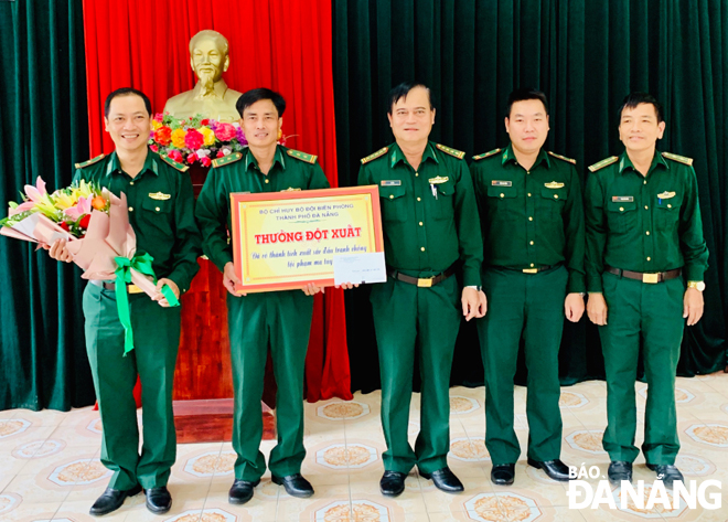 Khen thưởng Đồn Biên phòng  Hải Vân và Đồn Biên phòng Phú Lộc phá thành công chuyên án ma túy