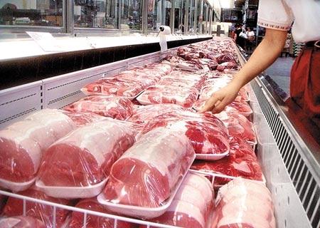 Bộ Tài chính đề xuất giảm thuế nhập khẩu thịt heo, gà