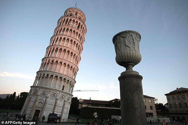 Tìm ra danh tính kiến trúc sư thiết kế Tháp Nghiêng Pisa