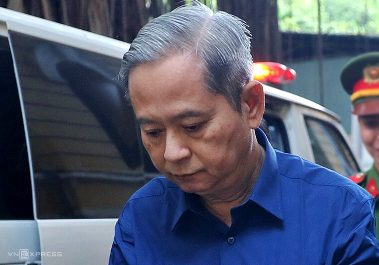 Tòa yêu cầu không 'lộ mật' khi xét xử Nguyễn Hữu Tín