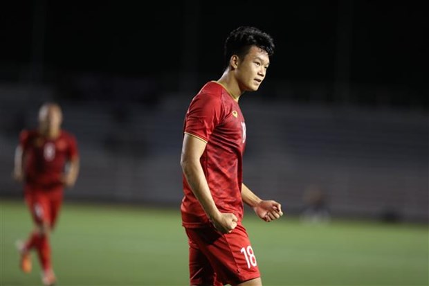 Nguyen Thanh Chung equalises for Vietnam in the 64th minute (Photo: VNA)