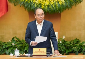 Thủ tướng Chính phủ Nguyễn Xuân Phúc phát biểu tại phiên họp. Ảnh VGP/Quang Hiếu