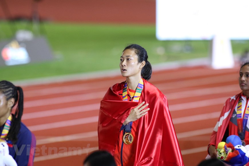 Lê Tú Chinh giành huy chương Vàng 100m. (Ảnh: Vietnam+)