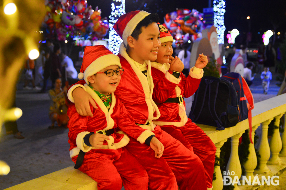 Children in Santa costumes