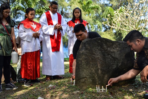 A memorial was held on December 26 in the Indonesian province of Aceh for the victims of the Indian Ocean tsunami 15 years ago, one of the worst disasters in history. (Source: AFP)