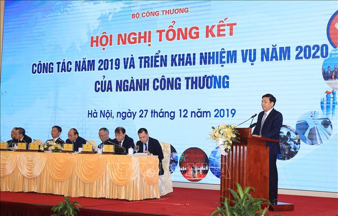 Chủ tịch Uỷ ban nhân dân tỉnh Bắc Giang Dương Văn Thái phát biểu. Ảnh: Thống Nhất/TTXVN