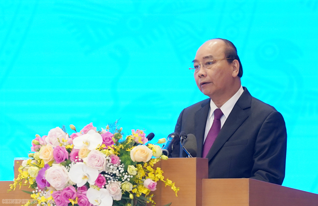 Thủ tướng Nguyễn Xuân Phúc phát biểu khai mạc hội nghị. Ảnh VGP/Quang Hiếu