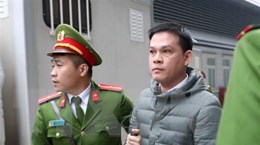 Xét xử 21 bị cáo vụ thâu tóm nhà đất công sản tại Đà Nẵng