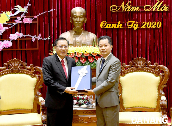 Thúc đẩy quan hệ hợp tác giữa Đà Nẵng với Savannakhet (Lào)