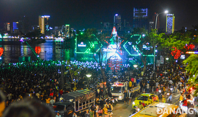 EDM festival attracts crowds - Da Nang Today - News - eNewspaper