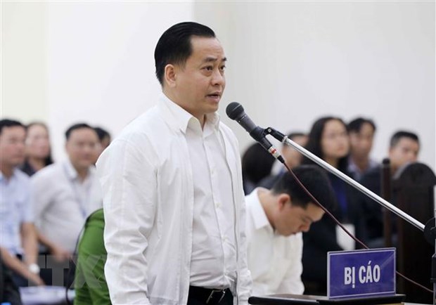 Bị cáo Phan Văn Anh Vũ khai báo trước Hội đồng xét xử. (Ảnh: Doãn Tấn/TTXVN)