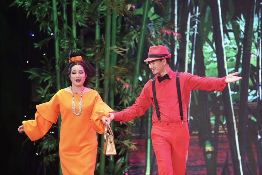 Cặp đôi Thanh Thanh Hiền-Xuân Bắc vào vai bà Phó Đoan-Xuân Tóc đỏ. (Ảnh: CTV/Vietnam+)