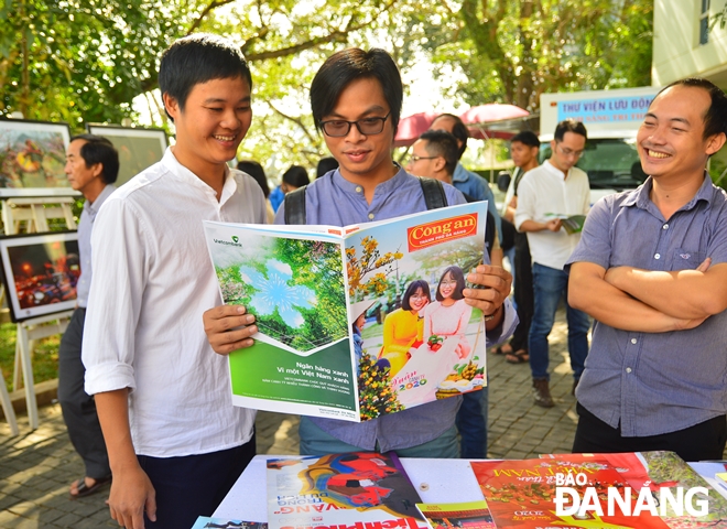 Ngày hội còn là nơi giao lưu, trao đổi của đội ngũ phóng viên, nhà báo trên địa bàn thành phố.