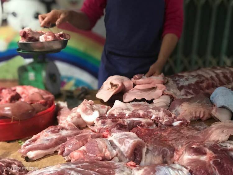 Giá thịt heo tháng 1 tăng 10,64% so với tháng 12-2019