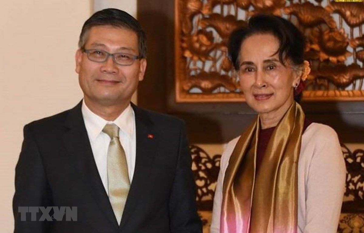 Cố vấn Nhà nước Myanmar nhấn mạnh tầm quan trọng quan hệ với Việt Nam