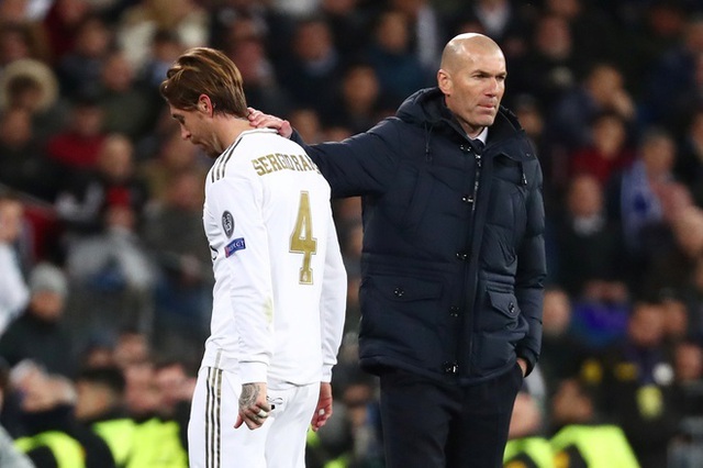 HLV Zidane nói gì sau khi Real Madrid bị ngược dòng bởi Man City?