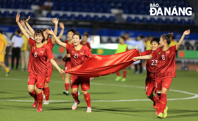 Với phong độ rất tốt, đội tuyển nữ Việt Nam đang có nhiều khả năng đánh bại đội tuyển nữ Myanmar để tiếp cận cơ hội giành quyền đến Olympic Tokyo 2020. Ảnh: ĐỨC CƯỜNG