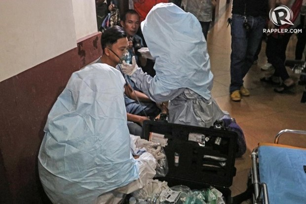 Emergency medical responders in Cebu, the Philippines practice responding to a possible nCoV outbreak (Photo: www.rappler.com)