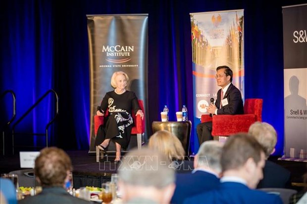 Vietnamese Ambassador to the US Ha Kim Ngoc and Cindy McCain, the wife of late US Senator John McCain, chair a discussion at a special lunch themed “Vietnam and the United States: Recognising 25 Years of Comprehensive Partnership, Highlighting Future Opportunities and Saluting Senator John McCain”, held on February 11. (Photo: VNA)