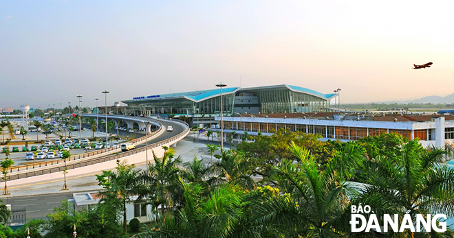 Cảng hàng không quốc tế Đà Nẵng đang giảm tần suất và chuẩn bị tạm dừng các chuyến bay đến Hàn Quốc. Ảnh: TRIỆU TÙNG