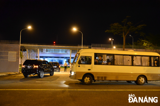 A tourist coach carrying the South Korean citizens to the Da Nang International Airport