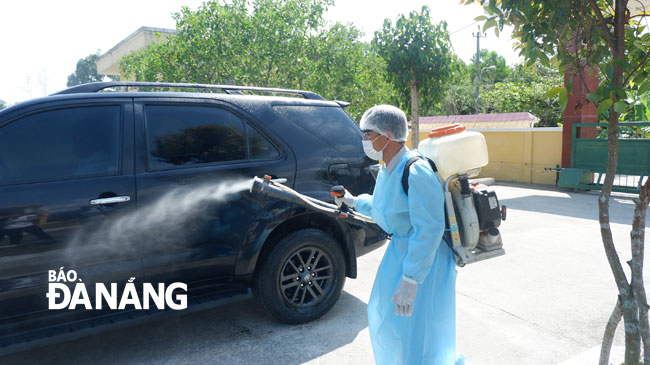 All vehicles are sprayed with disinfectant chemicals before entering or leaving the centre