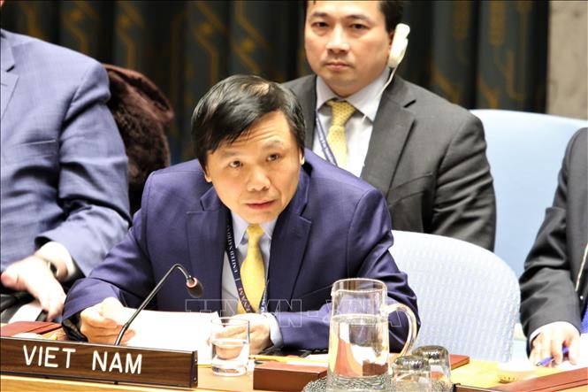 Đại sứ, Trưởng phái đoàn Việt Nam tại LHQ phát biểu tại phiên họp. Ảnh: Khắc Hiếu/Pv TTXVN tại Mỹ