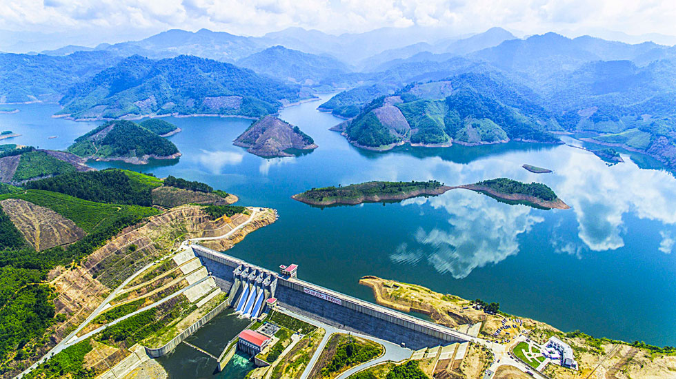 A lake in Son Bao Commune, Son Ha District