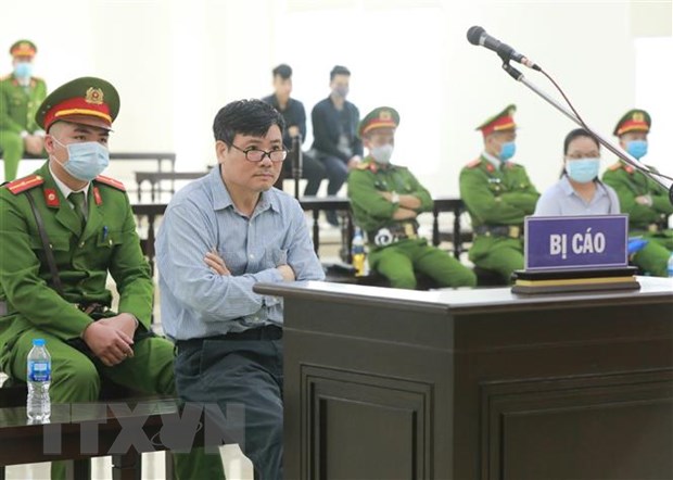 Xử phạt Trương Duy Nhất 10 năm tù vì lợi dụng chức vụ, quyền hạn