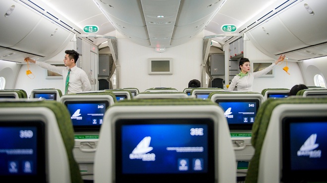 Các gói dịch vụ kỳ nghỉ trọn gói đầu tiên do Bamboo Airways cung cấp dịch vụ hàng không từ Hà Nội và TP. HCM đến các quần thể du lịch tầm cỡ quốc tế của Vinpearl tại Nha Trang, Phú Quốc, Đà Nẵng - Nam Hội An.