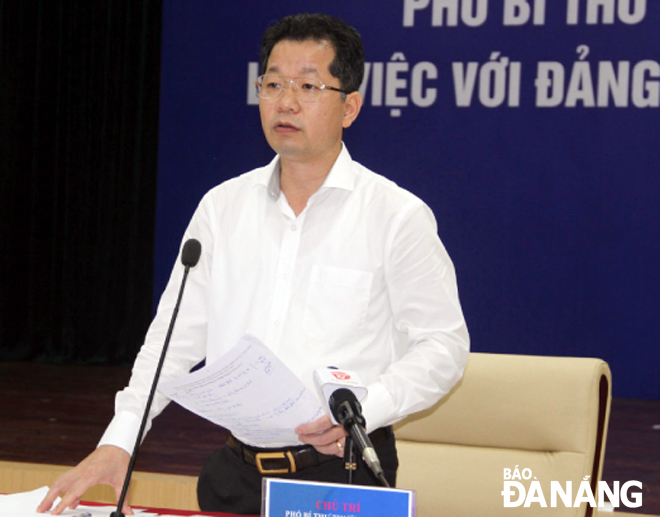 Phó Bí thư Thường trực Thành ủy Nguyễn Văn Quảng phát biểu kết luận tại buổi làm việc với Đảng bộ Tổng Công ty Điện lực miền Trung.  	             Ảnh: TRỌNG HÙNG