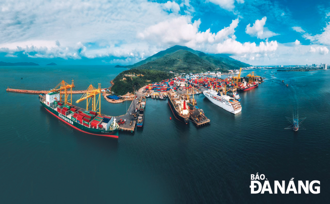 Cụm cảng Đà Nẵng được định hướng xây dựng thành cụm cảng lớn, hiện đại, là trung tâm cảng của miền Trung, đạt đẳng cấp khu vực Đông Nam Á. Ảnh: HOÀNG HIỆP