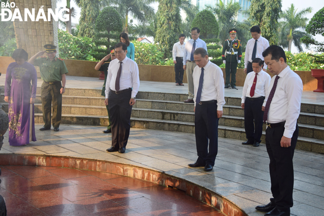 City leaders observing a minute's silence