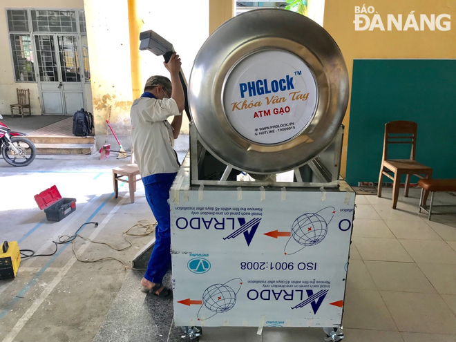 Hội Doanh nhân trẻ lắp đặt máy 'ATM gạo', tiếp nhận hơn 87 tấn gạo