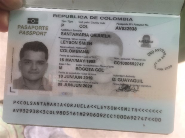 The passport of Leyson Smith Santamaria Orjuela from Colombia. He has escaped from a quarantine site for COVID-19 in Hoi An city (Photo courtesy of Quang Nam Police Department)