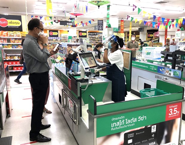 Stores that sell food and essential goods in Thailand are still open during the time this country is under an emergency decree from March 26 to April 30 to prevent the spread of Covid-19