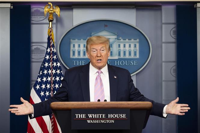 Tổng thống Mỹ Donald Trump trong cuộc họp báo tại Nhà Trắng. Ảnh: Washington Post