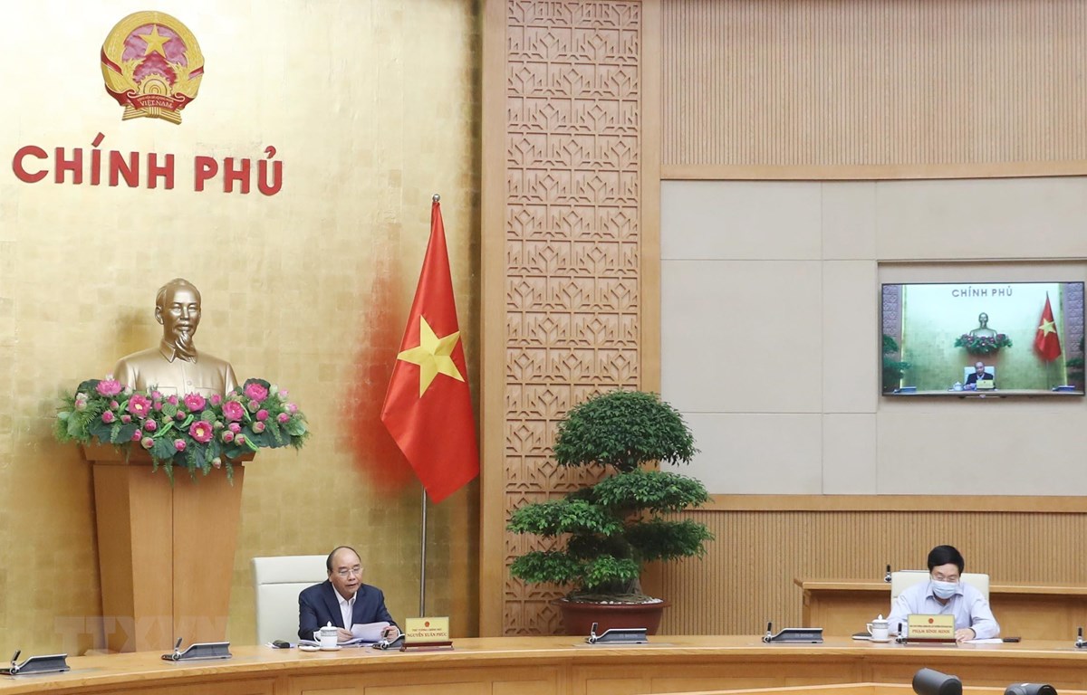 Thủ tướng Nguyễn Xuân Phúc phát biểu tại buổi họp. (Ảnh: Thống Nhất-TTXVN)