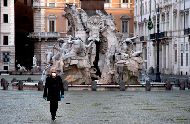 Lệnh phong tỏa gây căng thẳng cho kinh tế Ý. Chính phủ quốc gia châu Âu này sẽ nới lỏng phong tỏa từ ngày 4-5. Ảnh: AFP/Getty Images