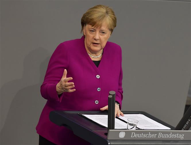  Thủ tướng Đức Angela Merkel phát biểu trong cuộc họp dịch về COVID-19 tại Berlin, ngày 23/4/2020. Ảnh: AFP/TTXVN