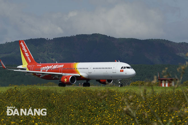 Many domestic airlines have increased flights to Da Nang