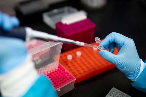 Mỹ cho phép sử dụng xét nghiệm kháng nguyên virus SARS-CoV-2 đầu tiên