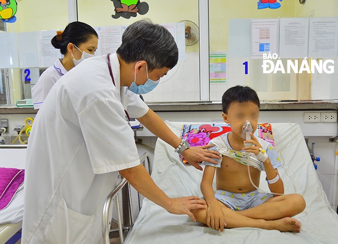 Phòng bệnh đường hô hấp cho trẻ em mùa nắng nóng