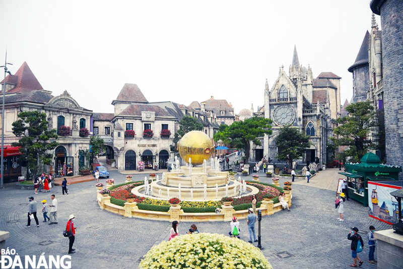 Visitors at the Sun World Ba Na Hills