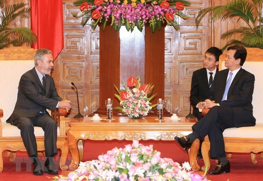 Thủ tướng Nguyễn Tấn Dũng tiếp Bộ trưởng Ngoại giao Brazil Antonio de Aguiar Patriota thăm chính thức Việt Nam, ngày 6/7/2012. (Ảnh: Thống Nhất/TTXVN)