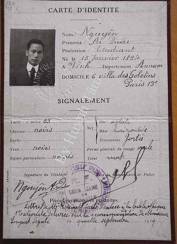 Thẻ căn cước của Nguyễn Ái Quốc ở Paris (Pháp) năm 1919. (Ảnh: Tư liệu-TTXVN phát)