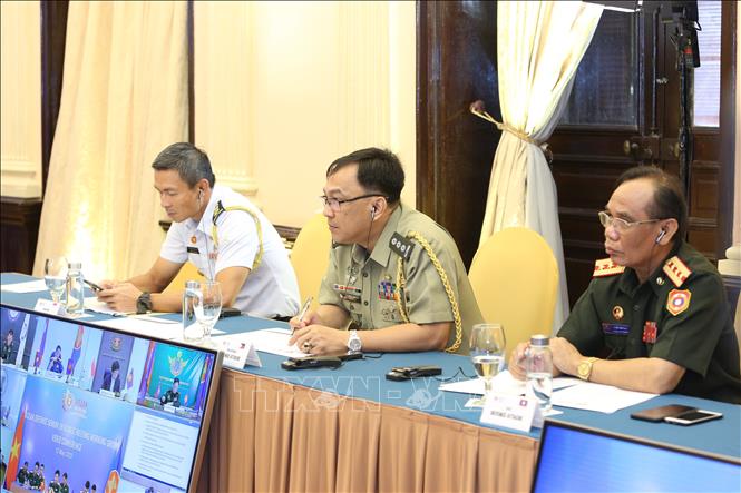 Trưởng đoàn các nước ASEAN tham dự Hội nghị trực tuyến ADSOM WG. Ảnh: Dương Giang/TTXVN