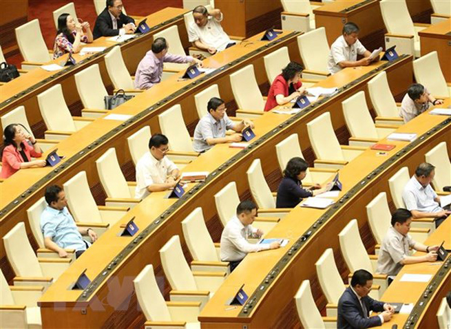 Các đại biểu Quốc hội tham dự phiên họp sáng 25-5. (Ảnh: Dương Giang/TTXVN)