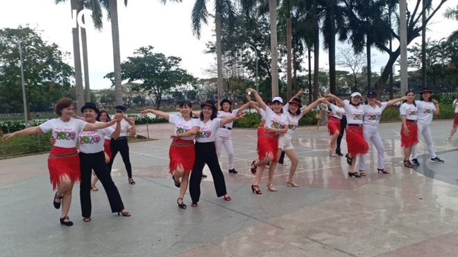 Khiêu vũ thể thao đang phát triển mạnh mẽ tại Đà Nẵng. Trong ảnh: Một buổi tập của CLB Khiêu vũ thể thao An Khê (quận Thanh Khê). Ảnh: NGỌC HÀ