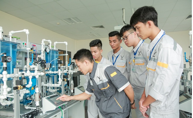 Lần đầu tiên người trẻ Việt có cơ hội học nghề theo 'chuẩn' thế giới